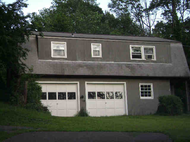 Building photograph for 87 GUILDS HOLLOW RD